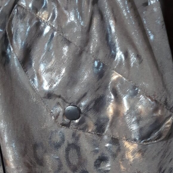 Nikki Jones Leopard Print Jacket - Picture 6 of 7